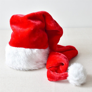 Chap&eacute;u de Papai Noel de cauda longa personalizado por atacado Chap&eacute;u de Natal Poolyester vermelho de pel&uacute;cia para eventos de f&eacute;rias