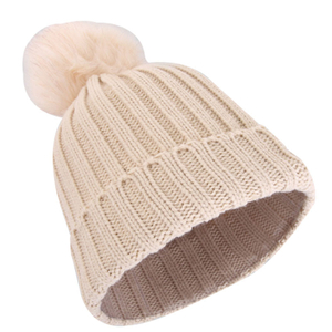 Gro&szlig;handel ma&szlig;geschneiderte Kunstpelz-Pom-Pom-Strickm&uuml;tze